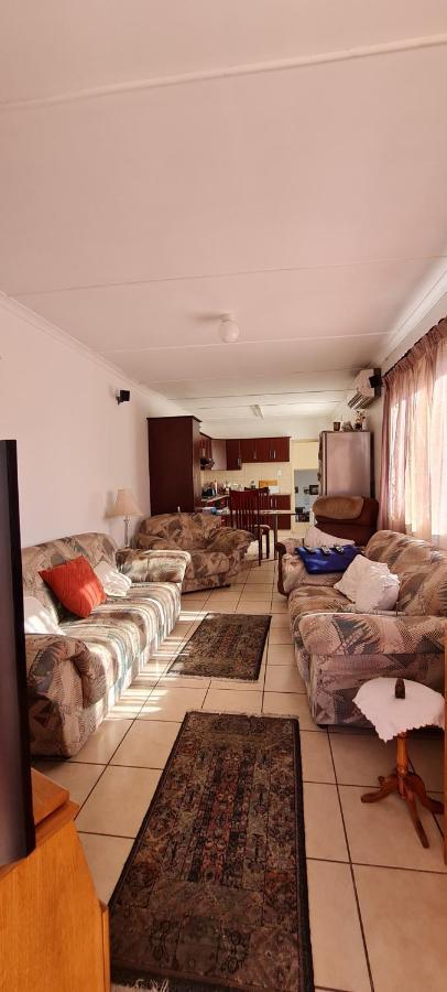 Casa Luiz Self Catering Apartment