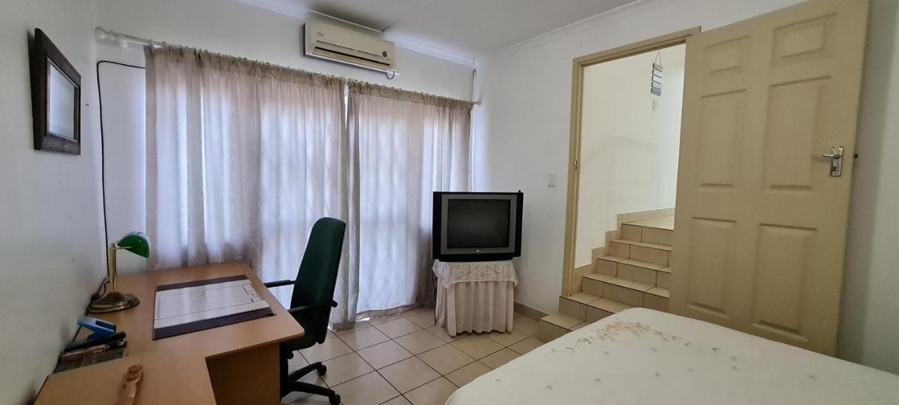 Casa Luiz Self Catering Apartment